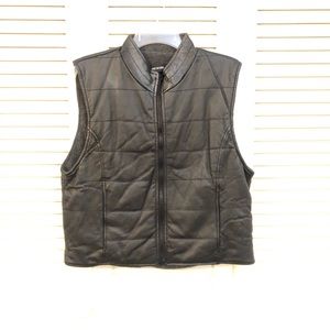 Henig Furs leather vest, lined. Large.